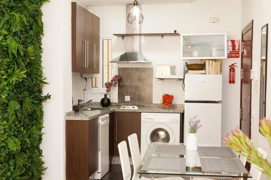 Zona 1 Santa Cruz Parking Privado Apartment เซบีญา ภายนอก รูปภาพ